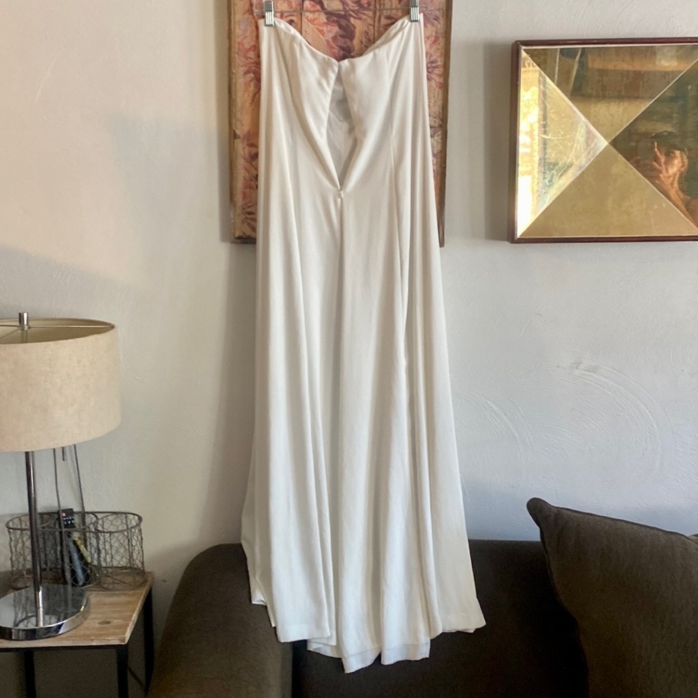 ROSETTA GETTY STRAPLESS JUMPSUIT WHITE CREPE FLOWY WIDE LEG JUMPSUIT BACK ZIP 6 - Picture 4 of 13